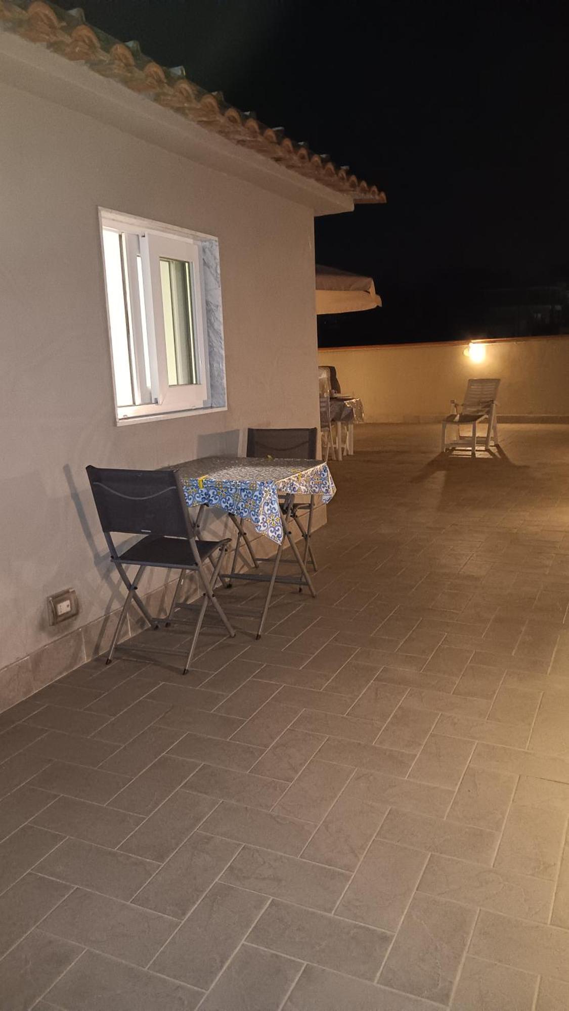 Appartement Il Rifugio Degli Artisti à Naples Extérieur photo